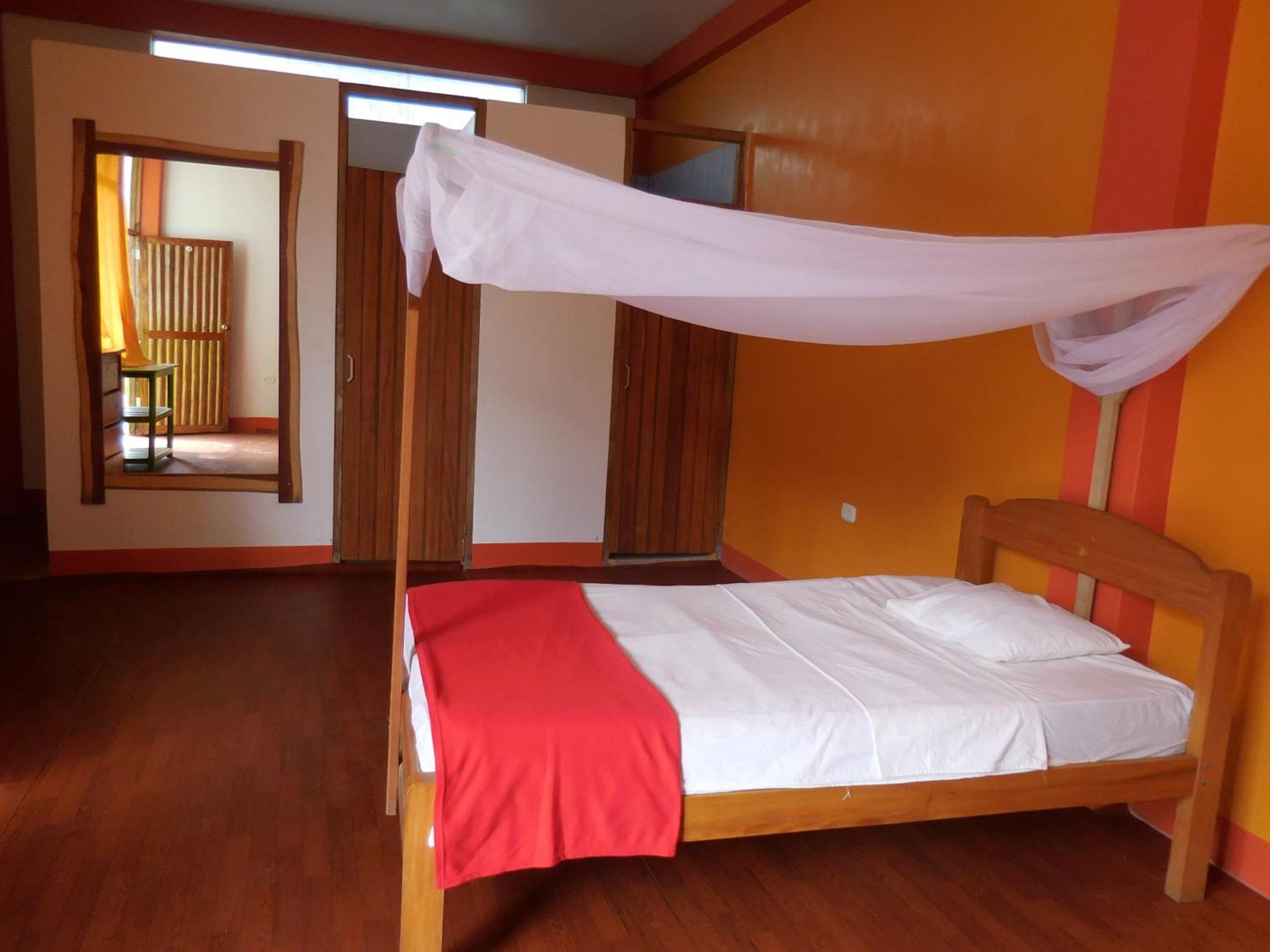 Tambopata Hostel 푸에르토말도나도 외부 사진